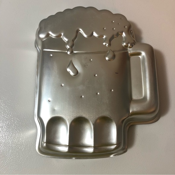 Wilton Kitchen Vtg 984 Wilton Good Cheer Beer Mug Cake Pan Mold